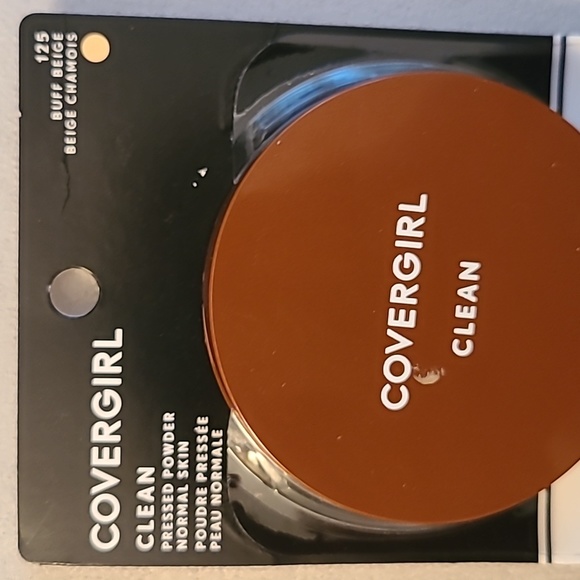 COVERGIRL MAKEUP BUNDLE OF 8 ITEMS - Picture 14 of 16